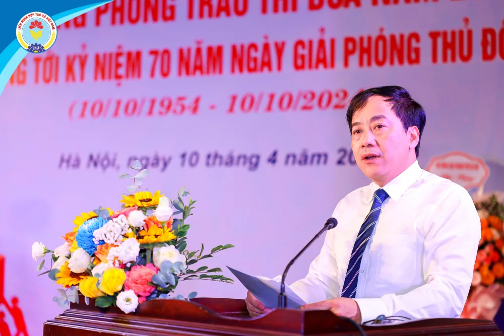 Phó chủ tịch Liên minh Hợp tác xã thành phố Hà Nội Nguyễn Tiến Phong
